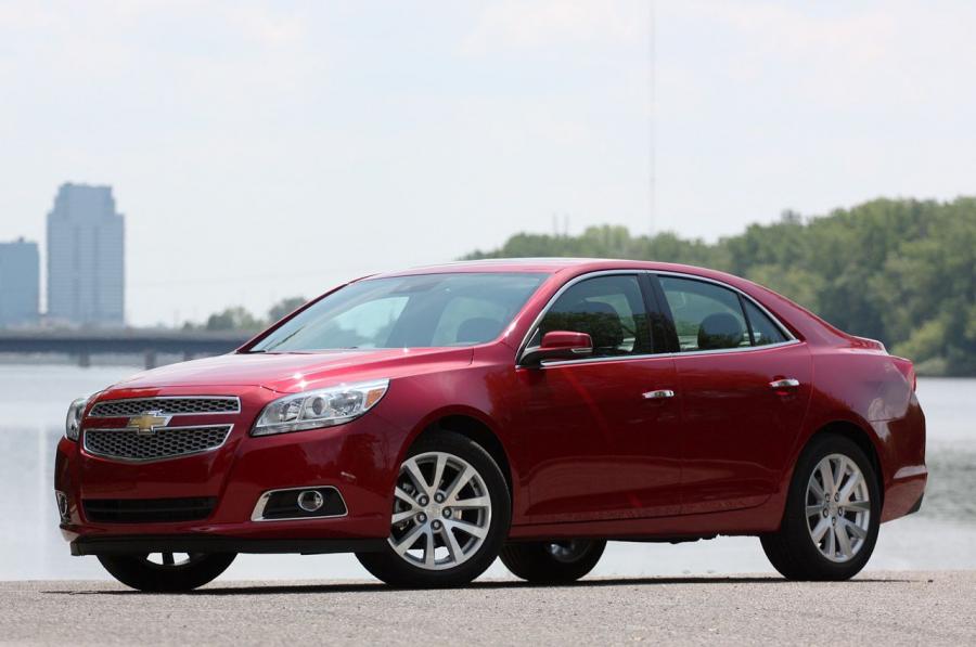  Chevrolet Malibu 2.5 2013 года  (фото 1 из 39)